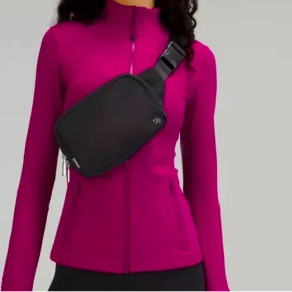 lululemon anywhere bag Lululemon's Everywhere Belt Bag is editor-approved